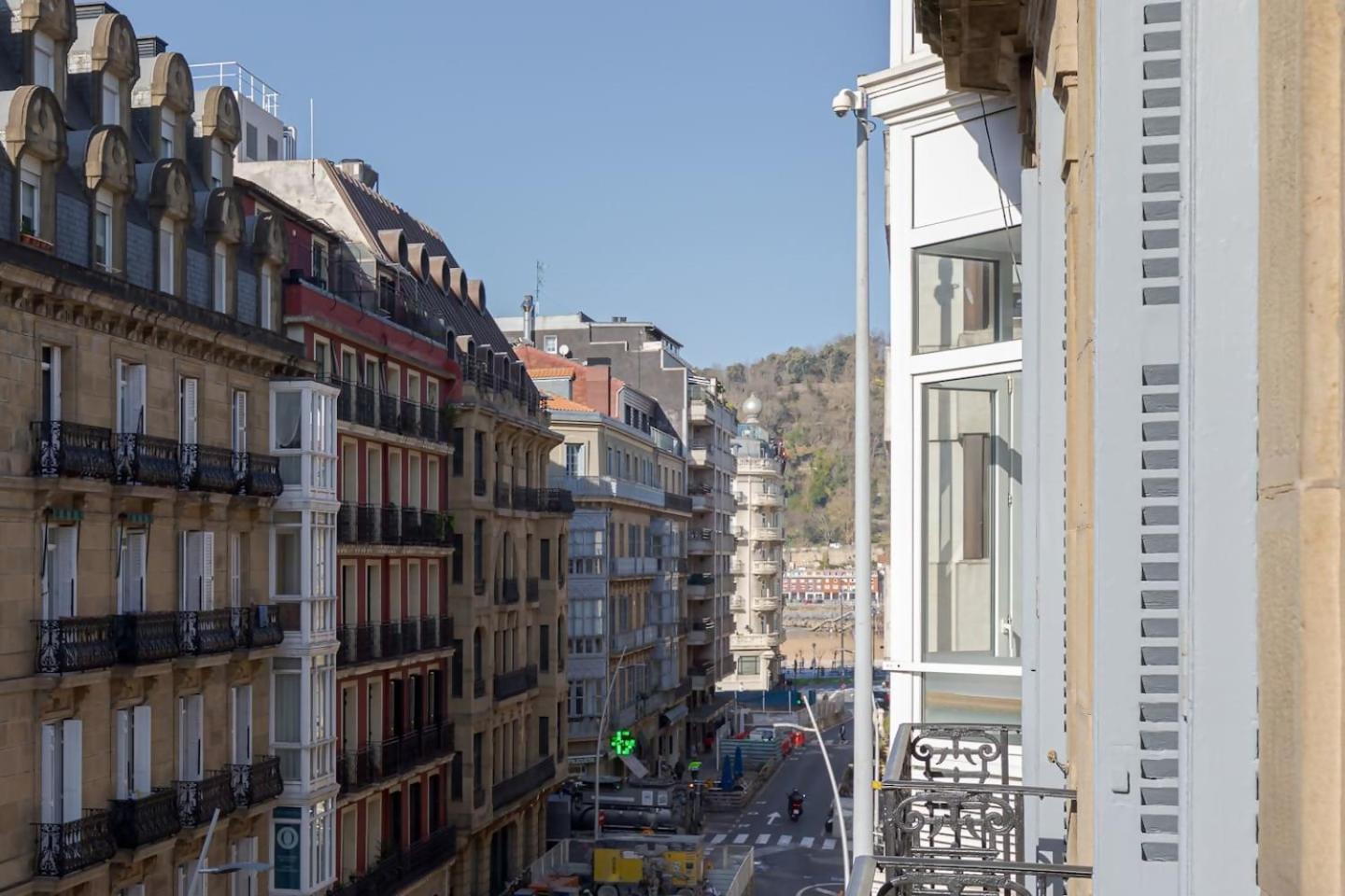 Mondrian New Ac Design Lovers Near La Concha San Sebastián Exterior foto
